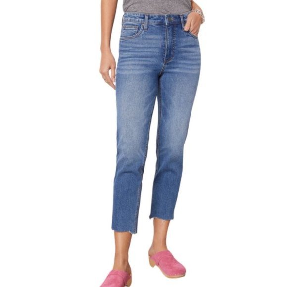 American Eagle Outfitters Denim - American Eagle Cropped Mom Jean